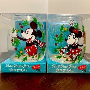 Disney- 20 Oz. Christmas Tear Drop Glass - Minnie & Mickey Set